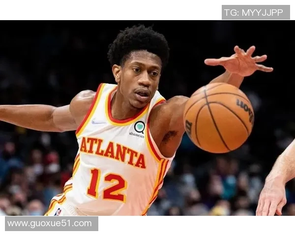 亨特表现出色三分球命中率高达57贡献17分4篮板4助攻正负值正面